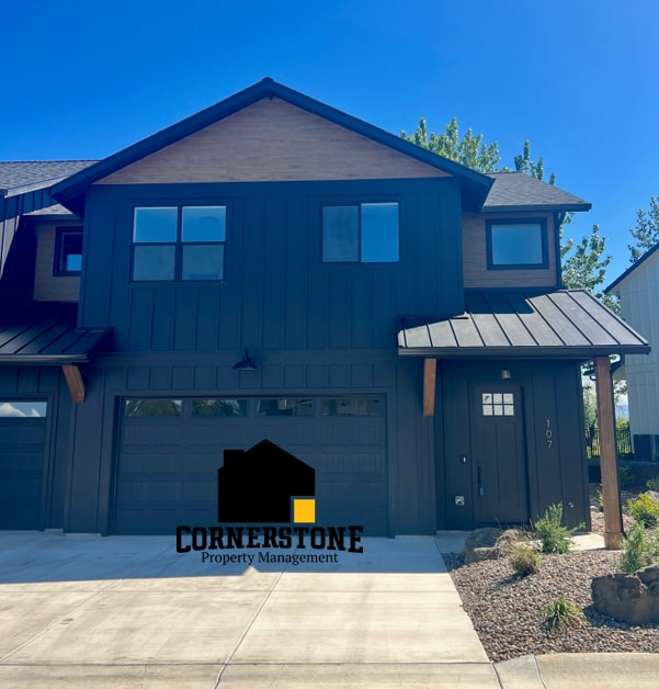 Building Photo - 107 Golf Vw Dr