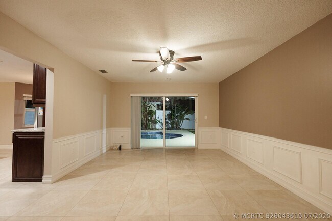 7251 NW 24th Ct