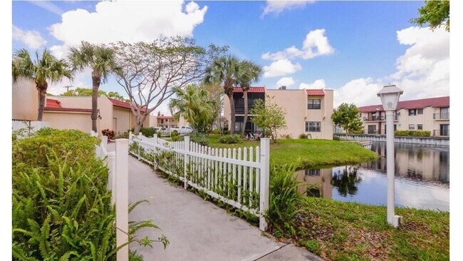Photo - 2050 Oleander Blvd Unit 8108