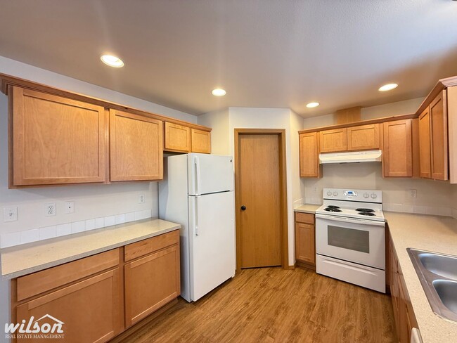 Photo - 810 Fremont St Unit B