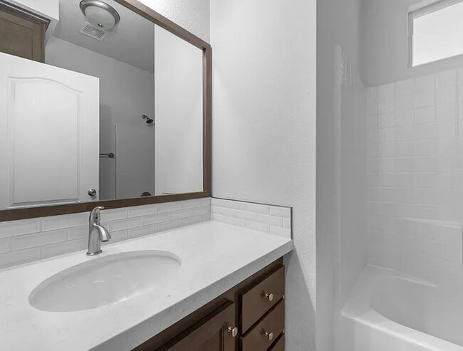 Photo - SINGLE FAMILY HOME