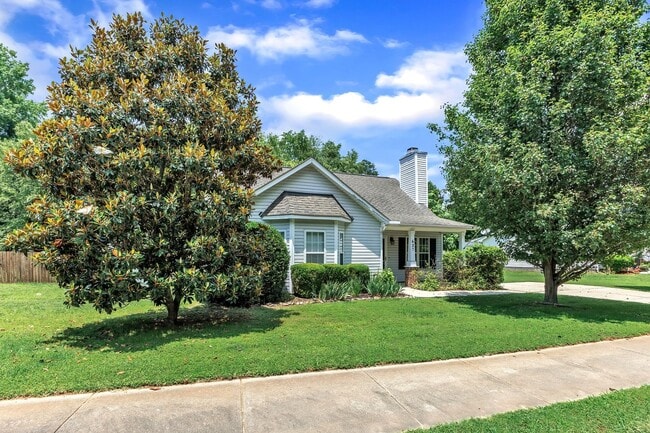 Photo - **Cute 3/2 Bungalow in Flaherty Farms**