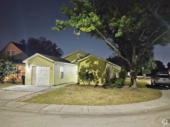 Building Photo - 5460 Wood Crossing St Rental