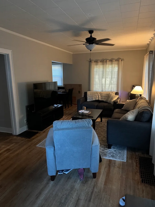 Photo - 1103 Franklin St