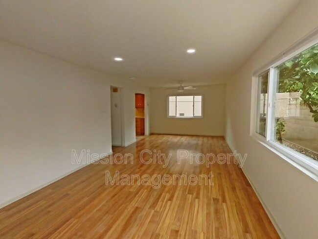 Photo - 916 San Andres St Unit A