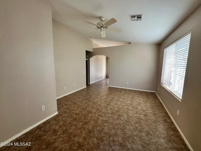 Photo - 8820 N Mesquite Bluffs Pl