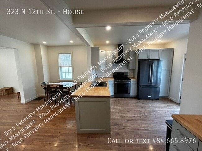 Photo - 323 N 12th St Unit House