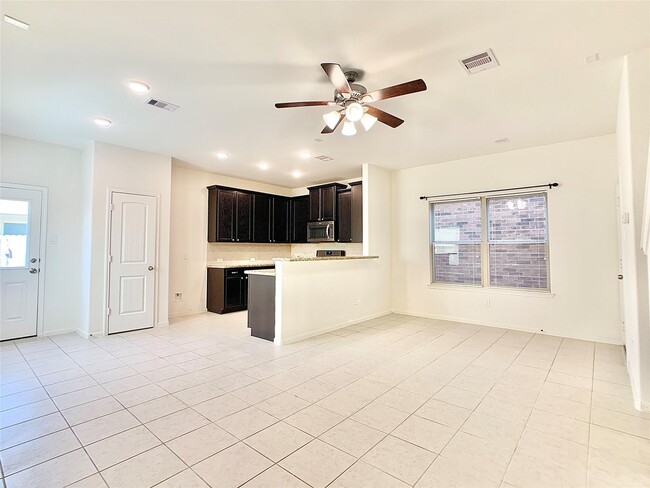 Building Photo - 17114 Taffaine Dr Rental