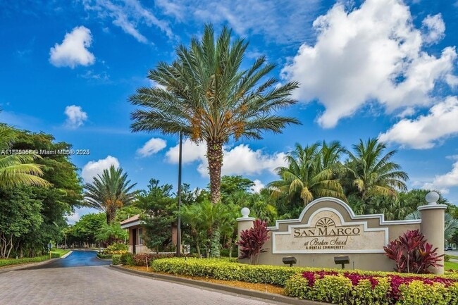 Photo - 5555 N Military Trl Unit Manoco