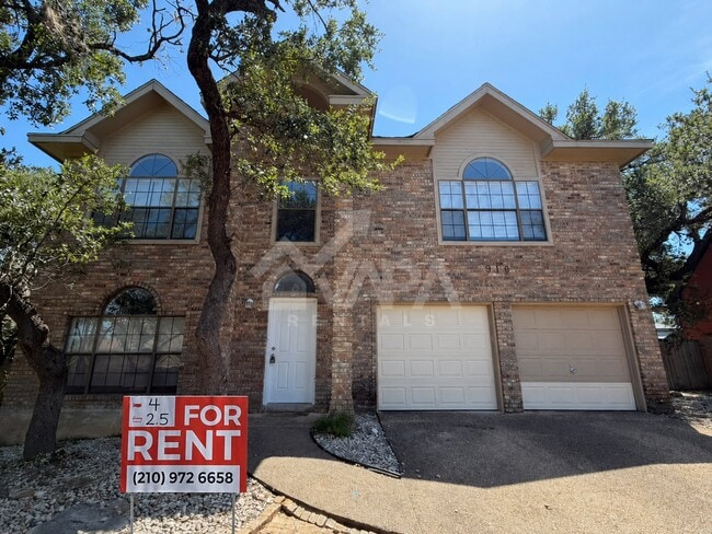 Building Photo - 918 Spring Knoll