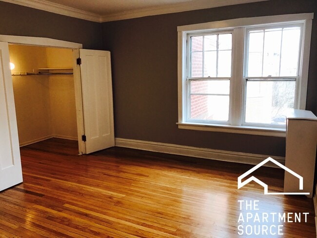 Photo - 3932 N Keeler Ave Unit 3C