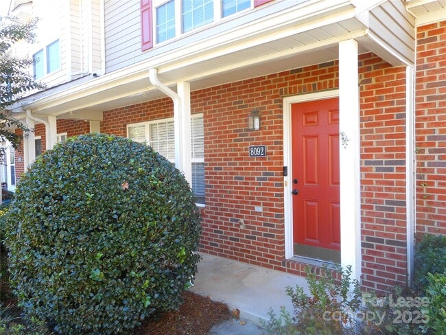 Photo - 8092 Kennet Ln