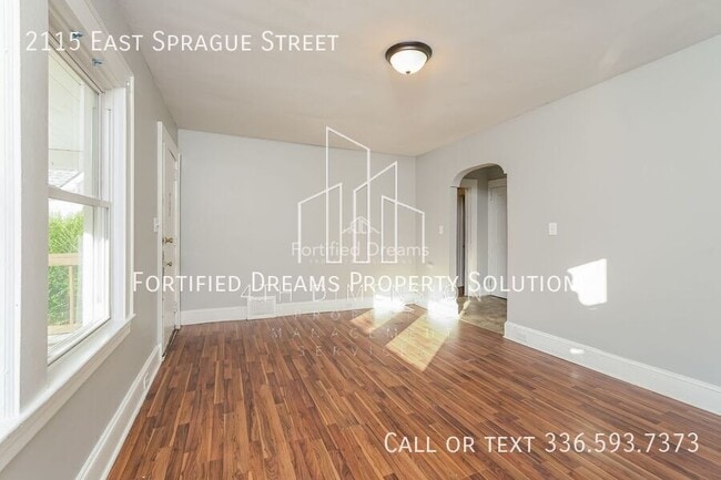 Photo - 2115 E Sprague St