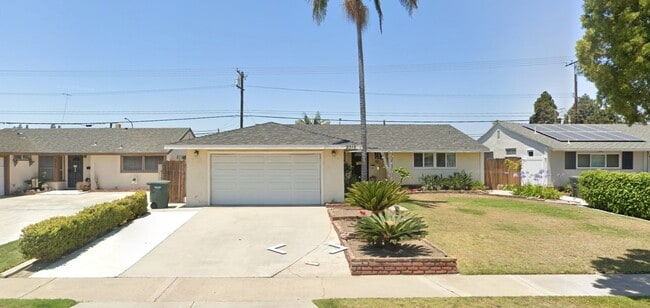 Photo - 9315 Via Balboa Cir Casa