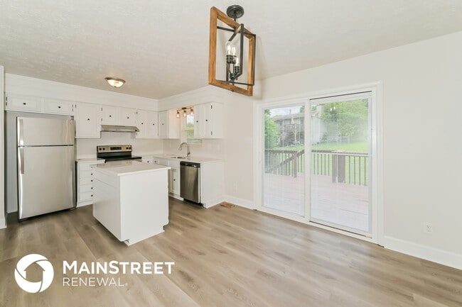 Photo - 720 N Whispering Oak Cir