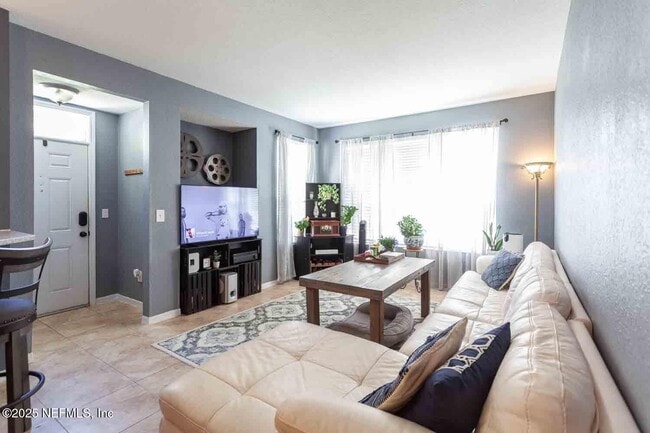 Photo - 13700 Richmond Park Dr N Unit 403