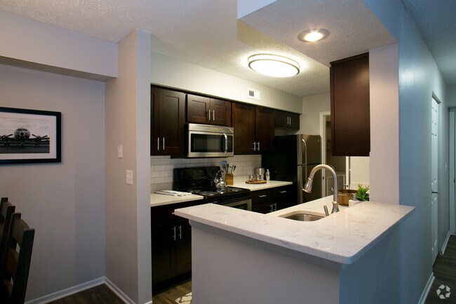 2BR, 2BA - Model - 1,100SF