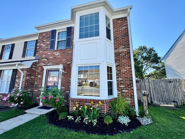 Building Photo - First Time Rental, Available NOW! A Pet-Friendly Home w/Water Views, Community Pool, Playgrounds,...