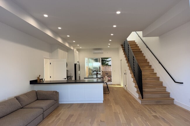 Building Photo - 3989 Beethoven St