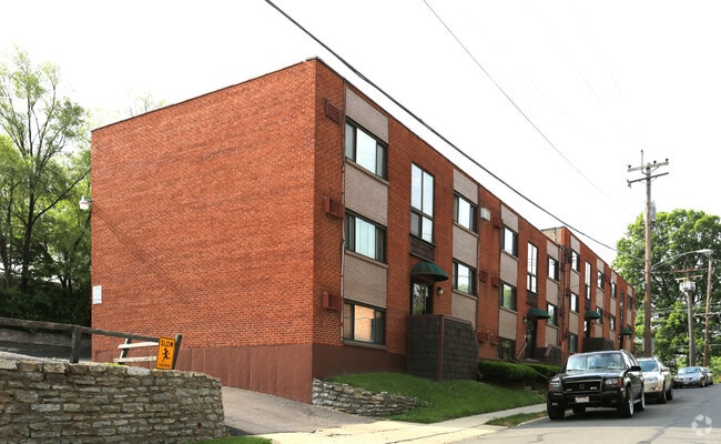 Bernard Point - Bernard Point Apartments
