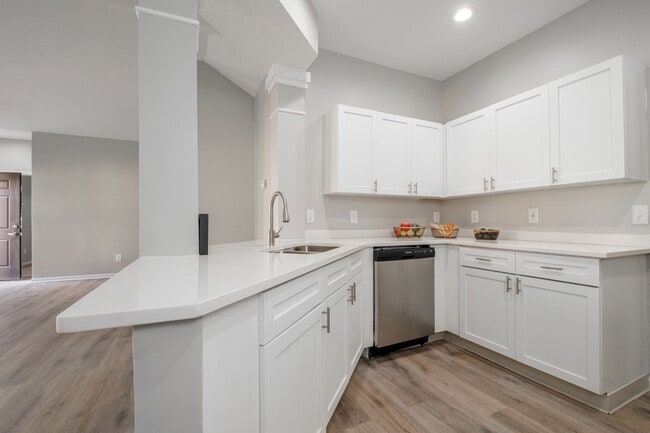 Photo - Kensington Grove Apartments