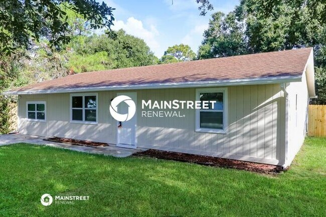 Photo - 3 Bedroom Pet-Friendly Home in FORT PIERCE, FL with Main Street Renewal