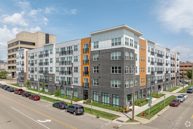 Lansing City View Apartments