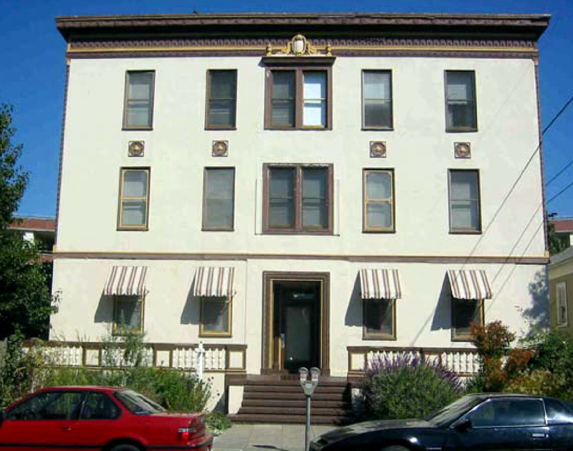 Photo - Rosemont Apartments