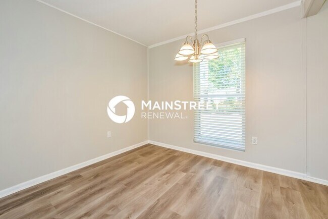 Photo - 3 Bedroom Pet-Friendly Home in Orlando, FL...