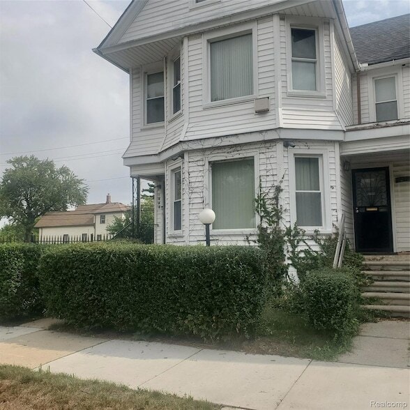 Photo - 1260 Fischer St