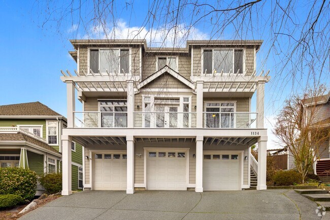 Building Photo - Renton Kennydale 4 Bedroom 3.5 Bath - Lake... Rental