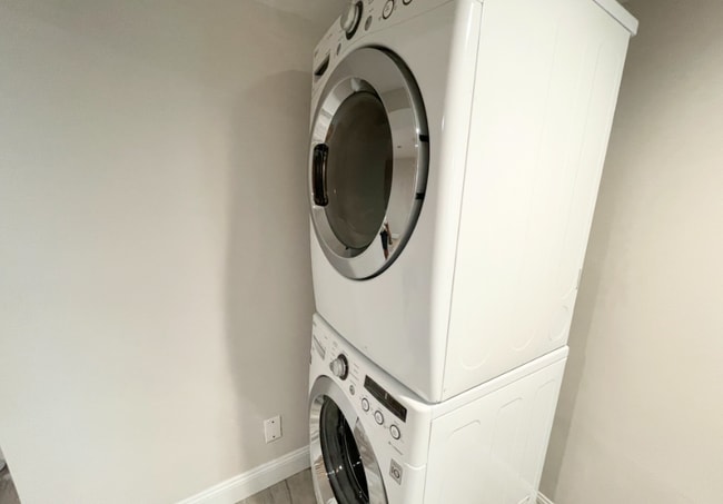 Photo - 174 Bolton St