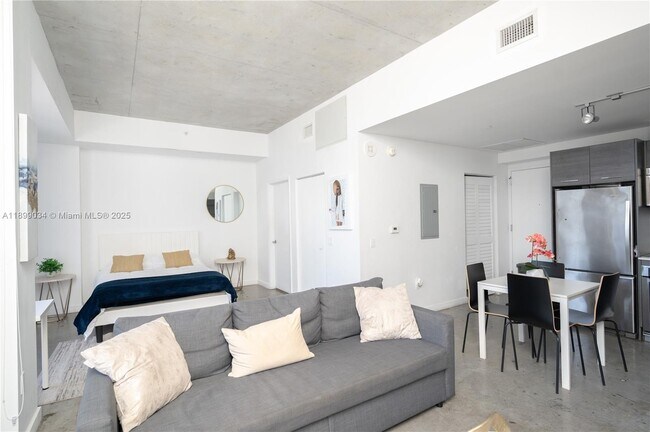 Photo - 151 SE 1st St Unit 2303