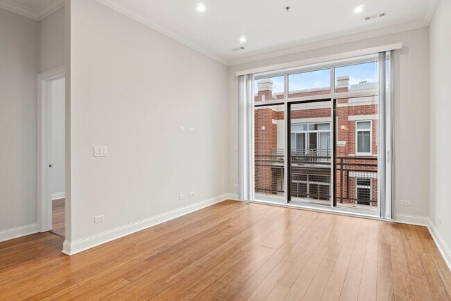 Photo - 45 S Aberdeen St