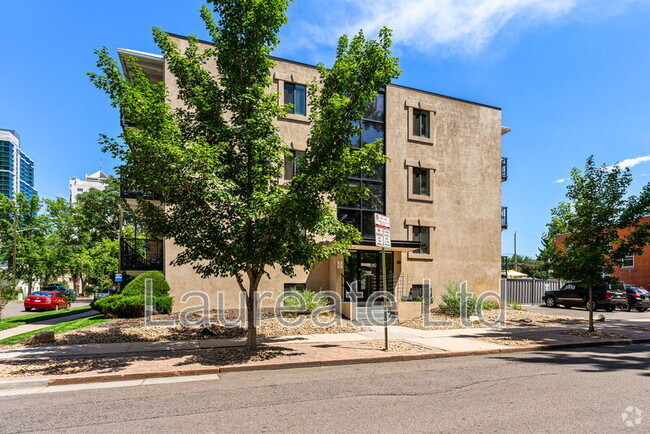 Building Photo - 100 S Clarkson St Unit 205 Rental