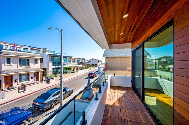 Photo - 121-121 139 39th St