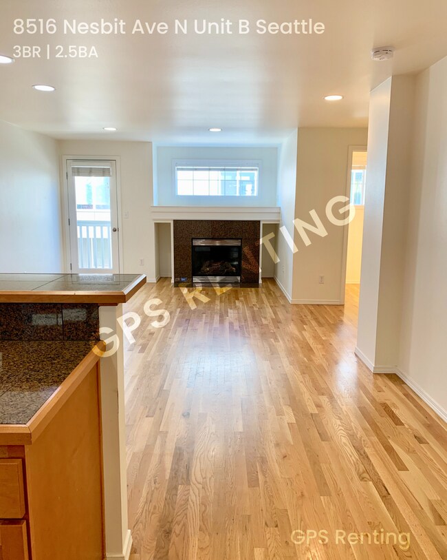 Photo - Beautiful N. Seattle 3 story townhouse wit...