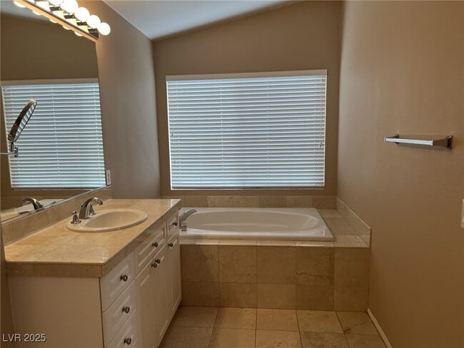 Building Photo - 1696 Sabatini Dr Rental