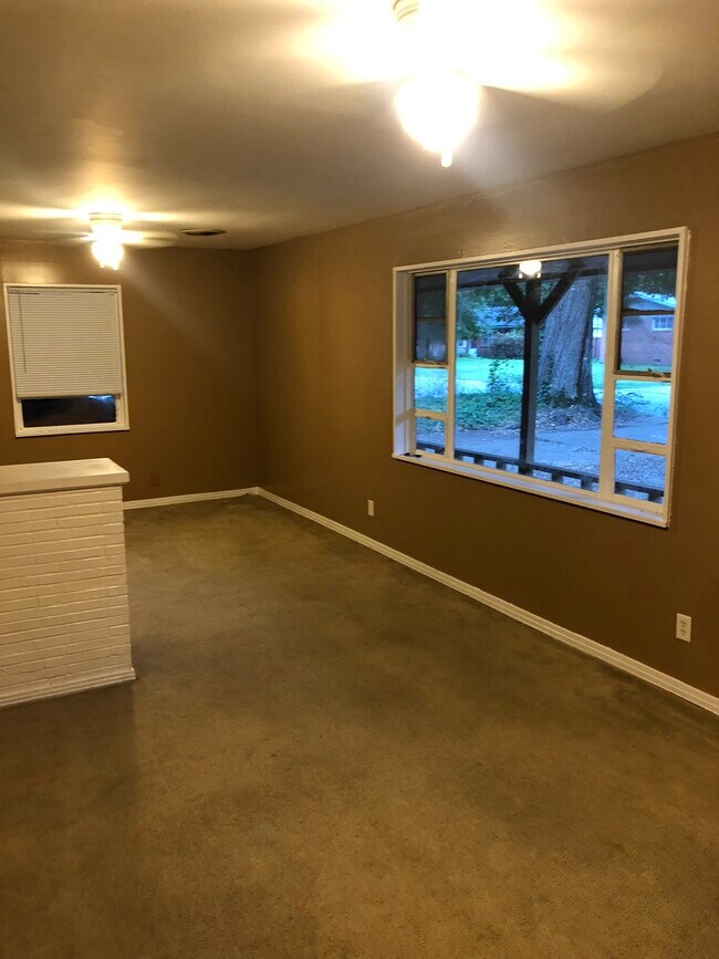 Photo - 22 Longview Dr