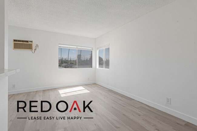 Photo - 1 Month Free Special... Won't Last Long! B... Unit 209