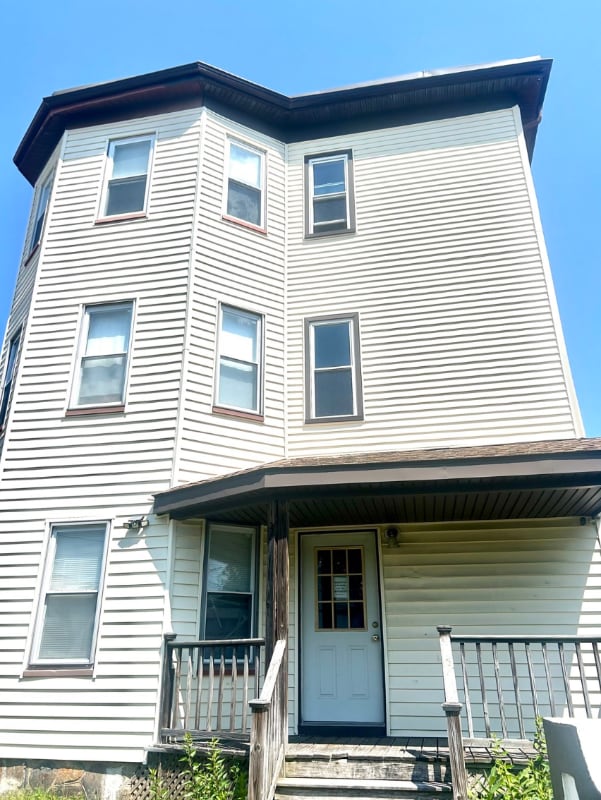 Building Photo - 92 Elliot St Rental