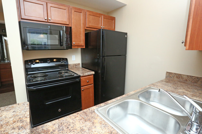 Kitchen - Meadows Rental