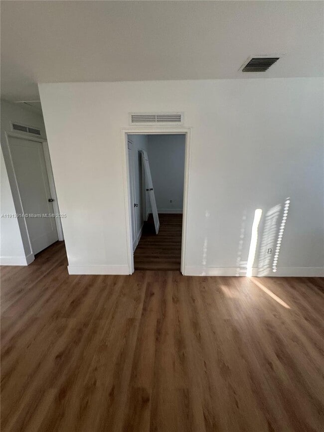 Photo - 2343 NW 14th St Unit 2343