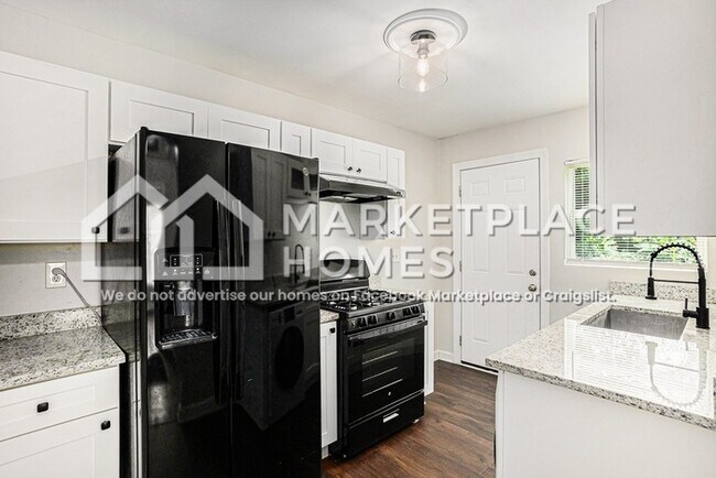 Photo - 2155 W Woodberry Ave Casa