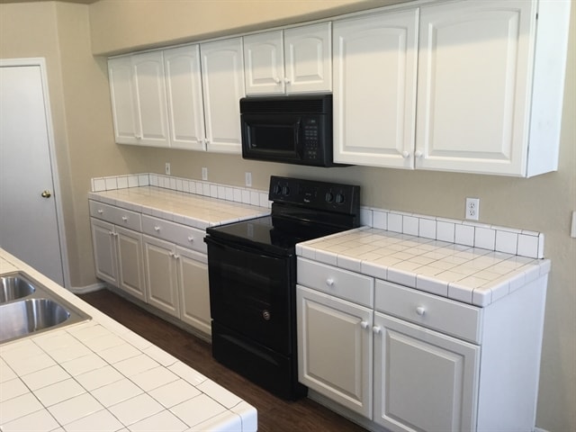 Photo - 9435 W Pierson St