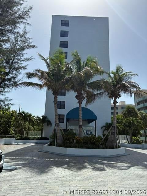 Building Photo - 1500 N Ocean Blvd Unit 901
