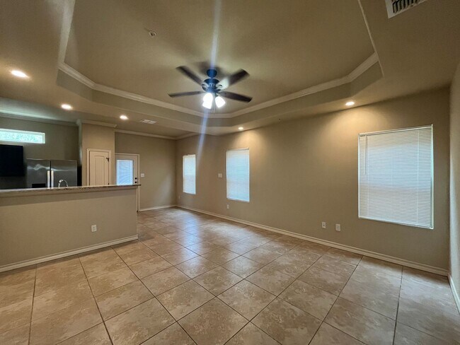 Photo - 6522 Marcel Wy