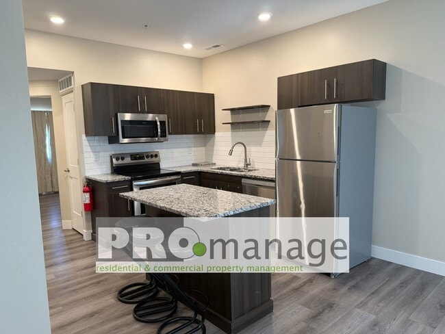 Photo - 2 Bd/1ba Upper-Level Apartment – Central Rexburg Location