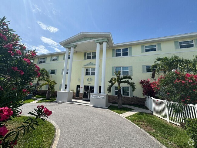 Building Photo - 2BR 2BA CONDO LOCATED CLOSE TO PORT CANAVERAL