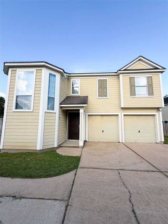 Building Photo - 11737 Logan Ridge Dr